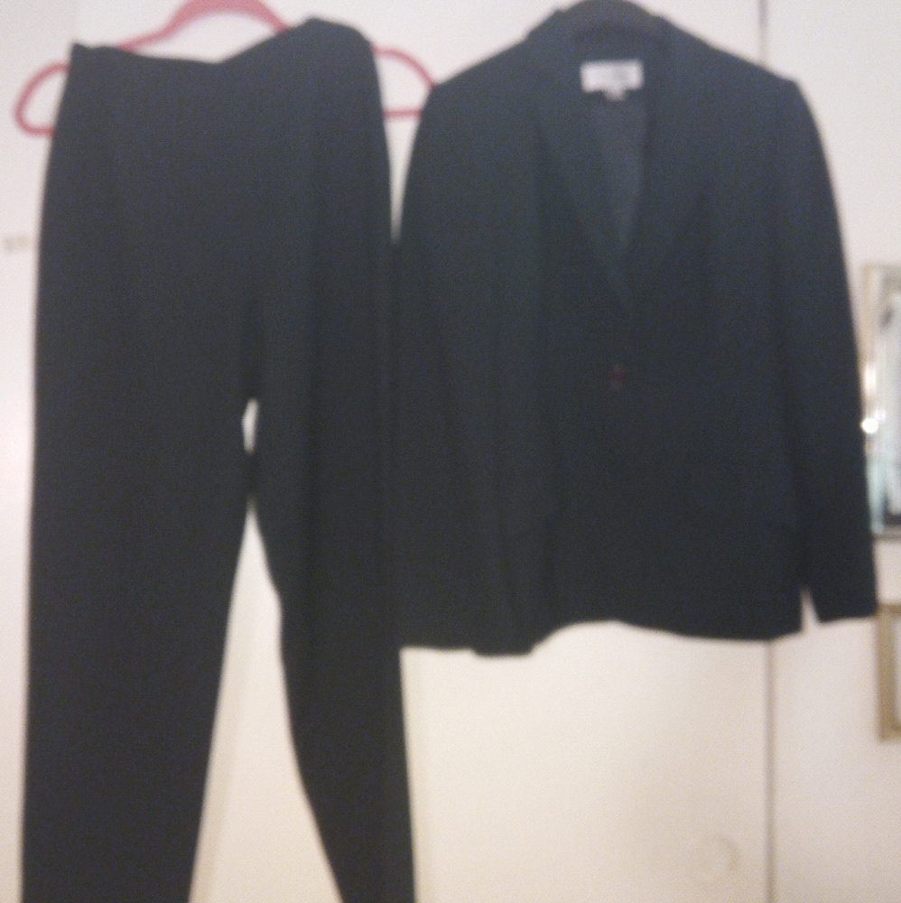 Pantsuit - Picture 2 of 2